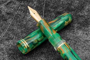 Gioia Metis Verde D'oriente Fountain Pen - Gold Trim