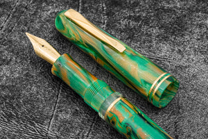 Gioia Metis Verde D'oriente Fountain Pen - Gold Trim