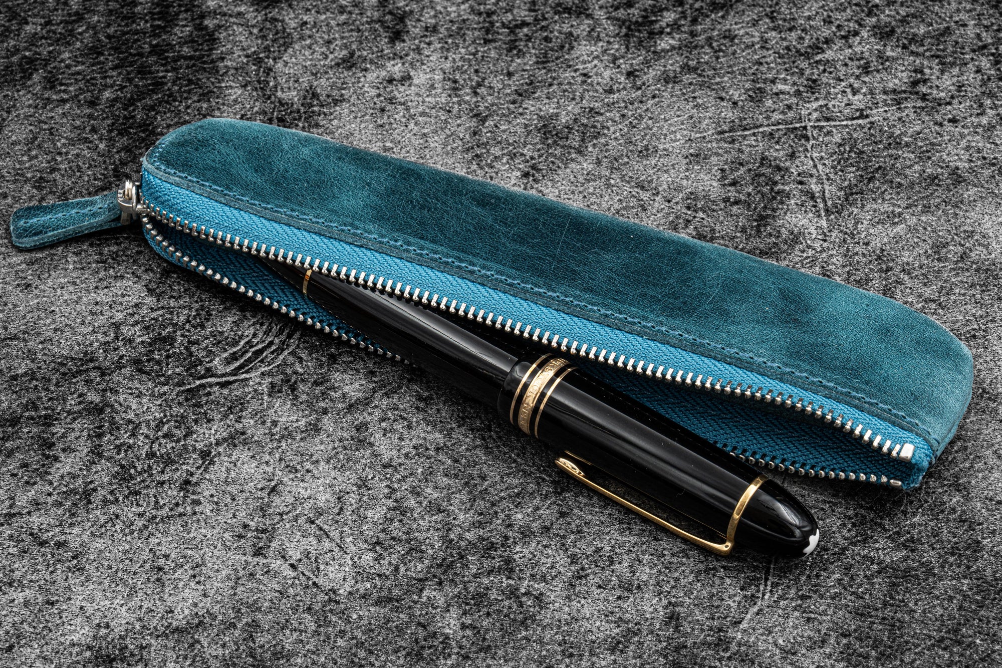 Leather Zippered Single Fountain Pen Pouch - C. H. Ocean Blue