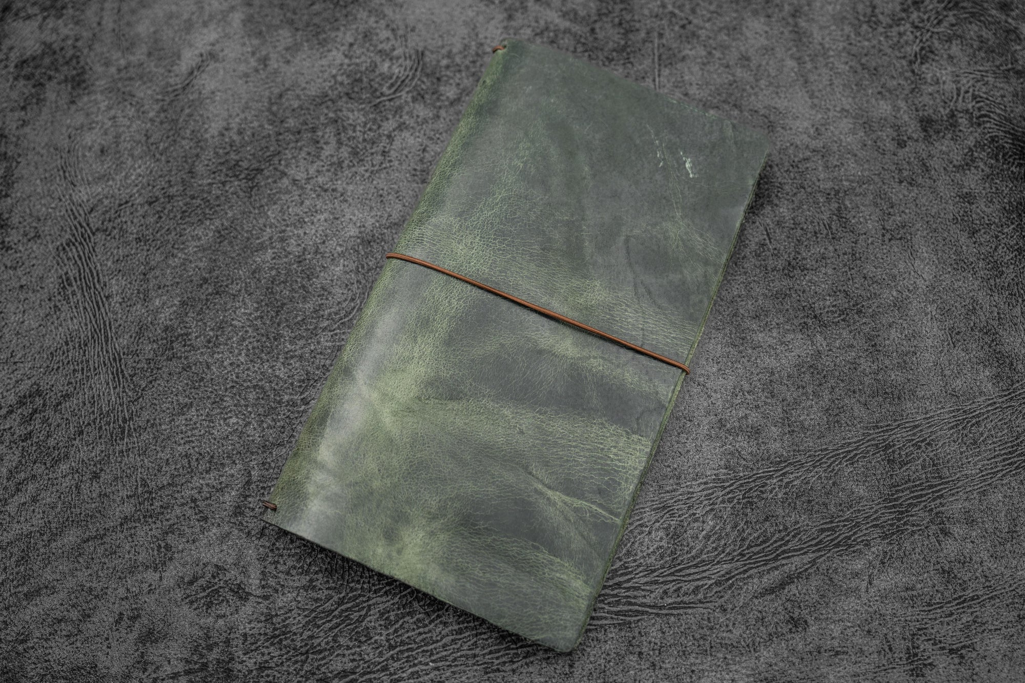 SECONDS  Leather Traveler's Notebook Cover - Crazy Horse Forest Green