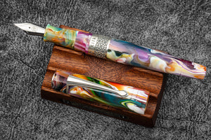 Kilk & Galen SE Celestial Fountain Pen - Primary Manipulation