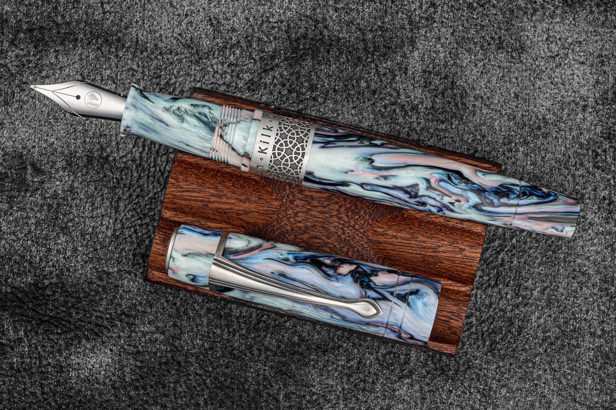 Kilk & Galen SE Celestial Fountain Pen - Red Abalone