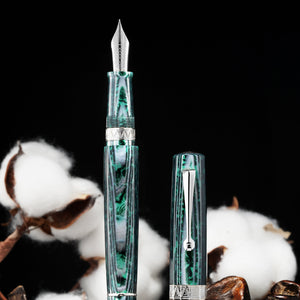 OMAS Paragon Arco Fountain Pen - Verde