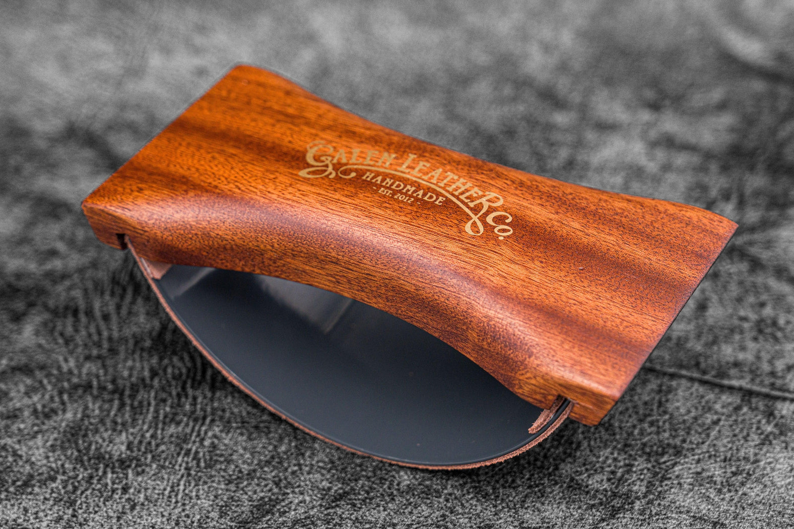 Taccia Roughna Ink - Woody Brown