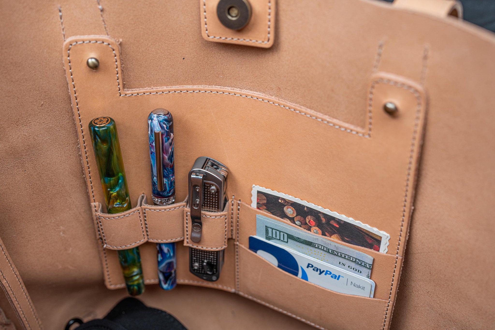 BOC Crossbody Purse Gray Phone Charger 5 Pockets Flat Bottom Zip-Up Faux  Leather | eBay