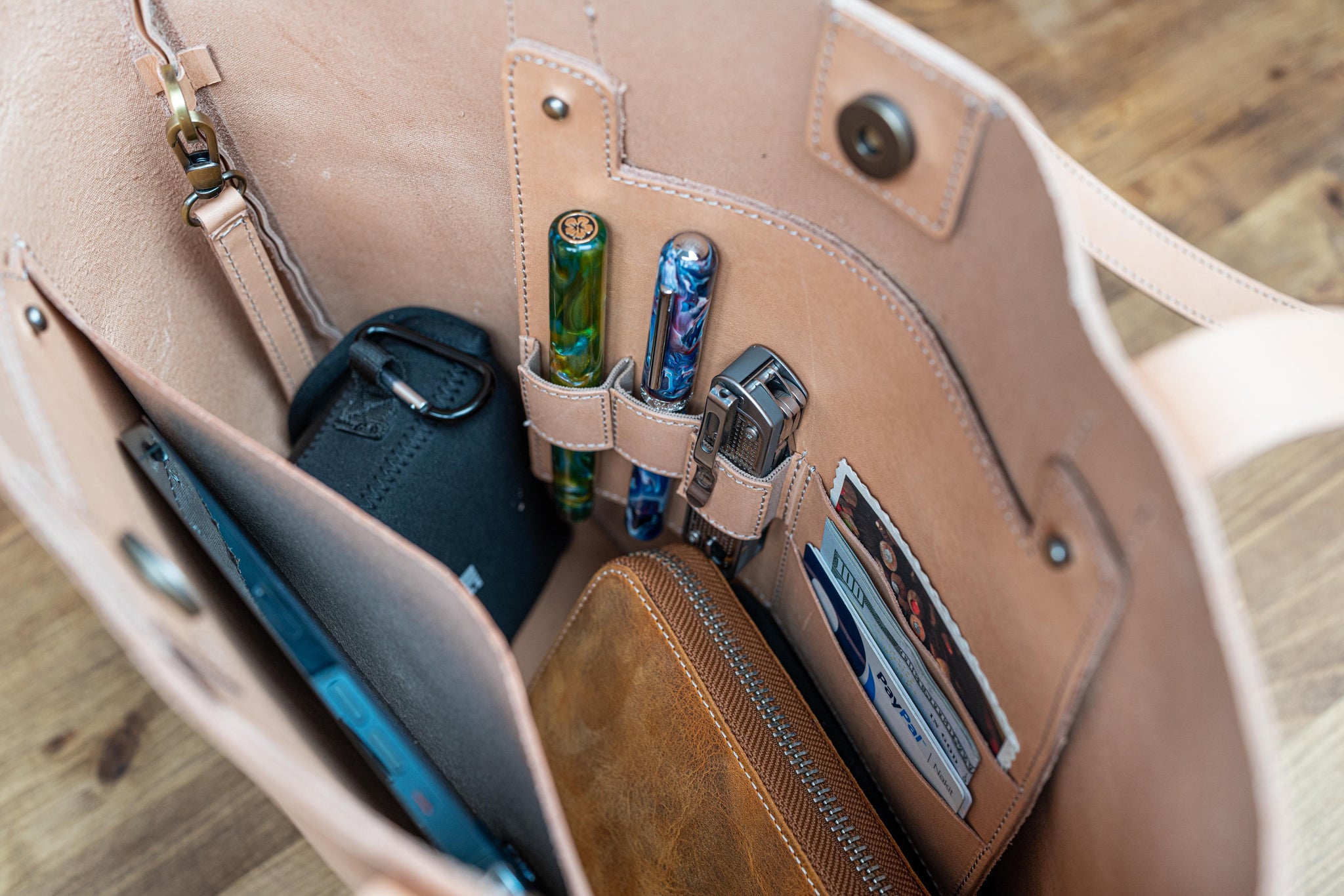 Give the Gift of Tech Charging Built Into Bags, Wallets