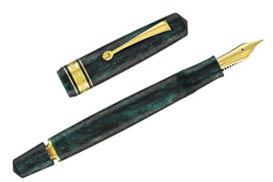 Omas Bologna Smeraldo Elegante Fountain Pen