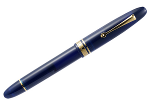 Omas Ogiva Fountain Pen in Blu with Gold Trim