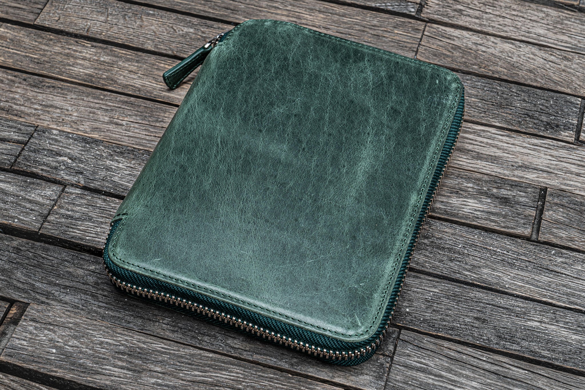 Handmade Green Leather Zippered B6 Slim Planner & Notebook Folio ...