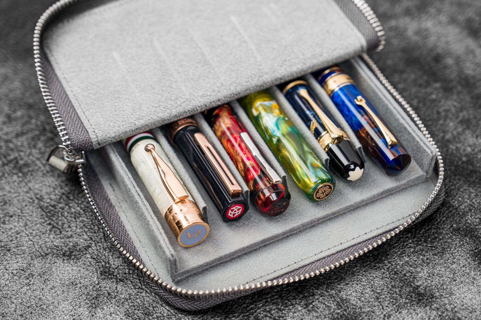 Galen Leather Zippered Magnum Opus 6 Slot Pen Case - Undyed Leather