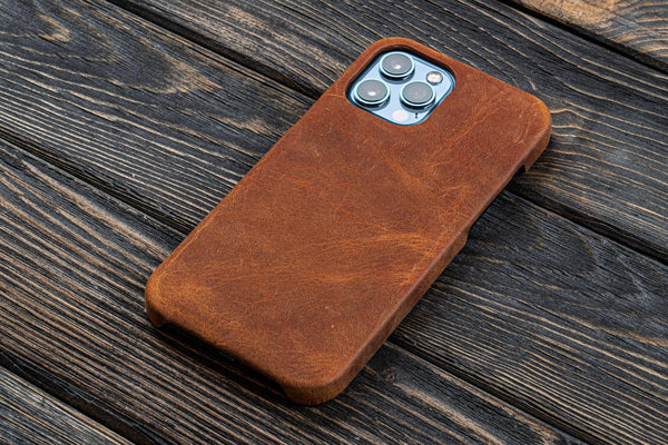 Leather iPhone 13 (6.1) Hard Back Cover