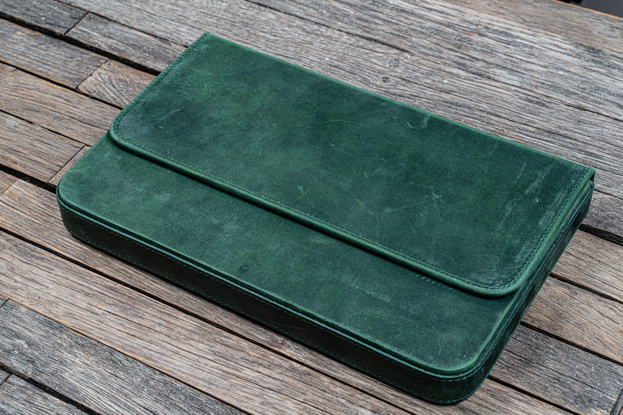 Leather 12 Slots Hard Pen Case - Crazy Horse Forest Green - Galen Leather