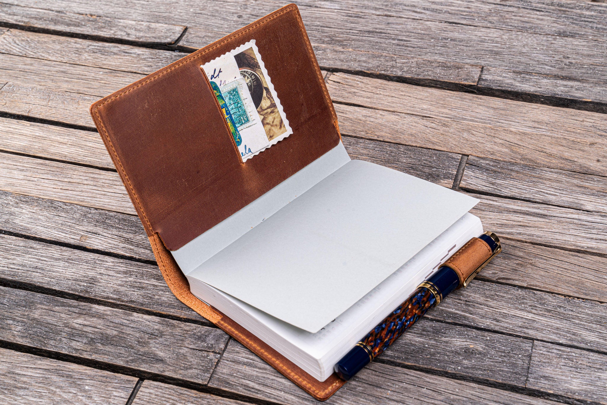 15 Unique Gifts for the Writers on Your List - Galen Leather