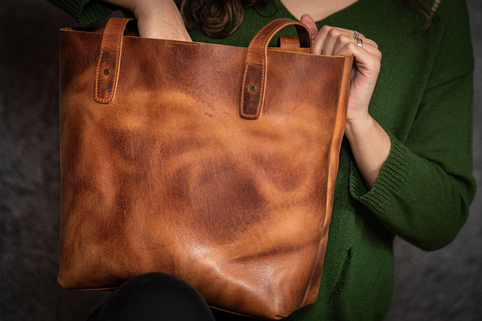 Vegetable tanned Crazy Horse Style Leather