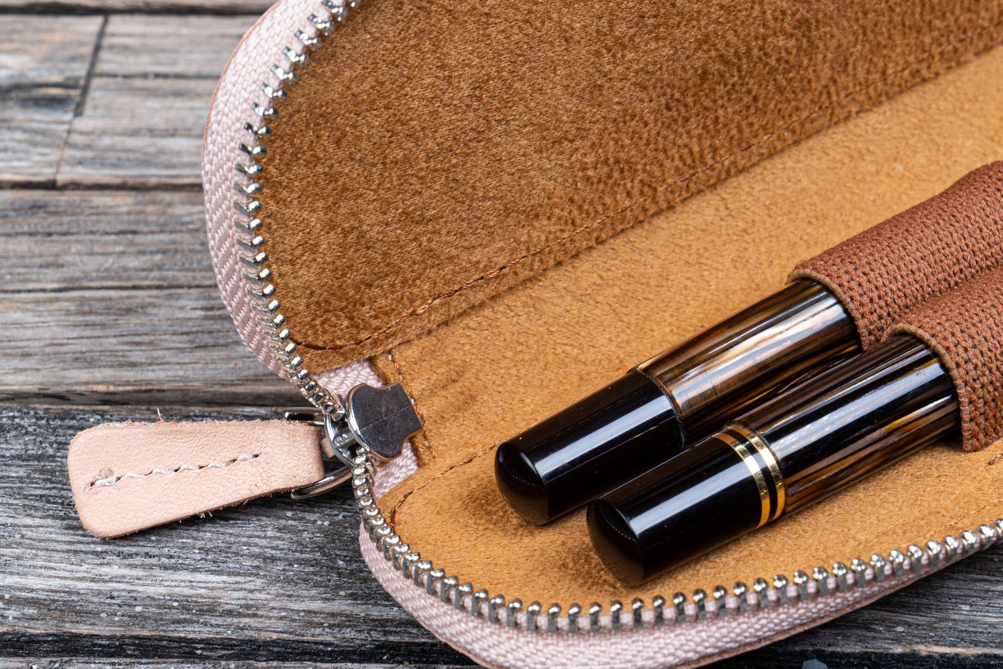 Galen Leather Product Review Part 2 – Hard Pen Case and Notebook