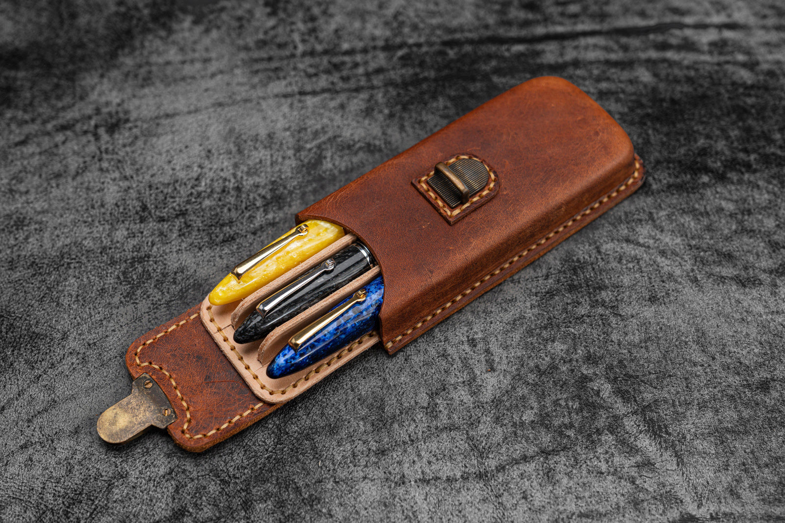 Leather Molded Pen Case for 5 Pens - Distressed