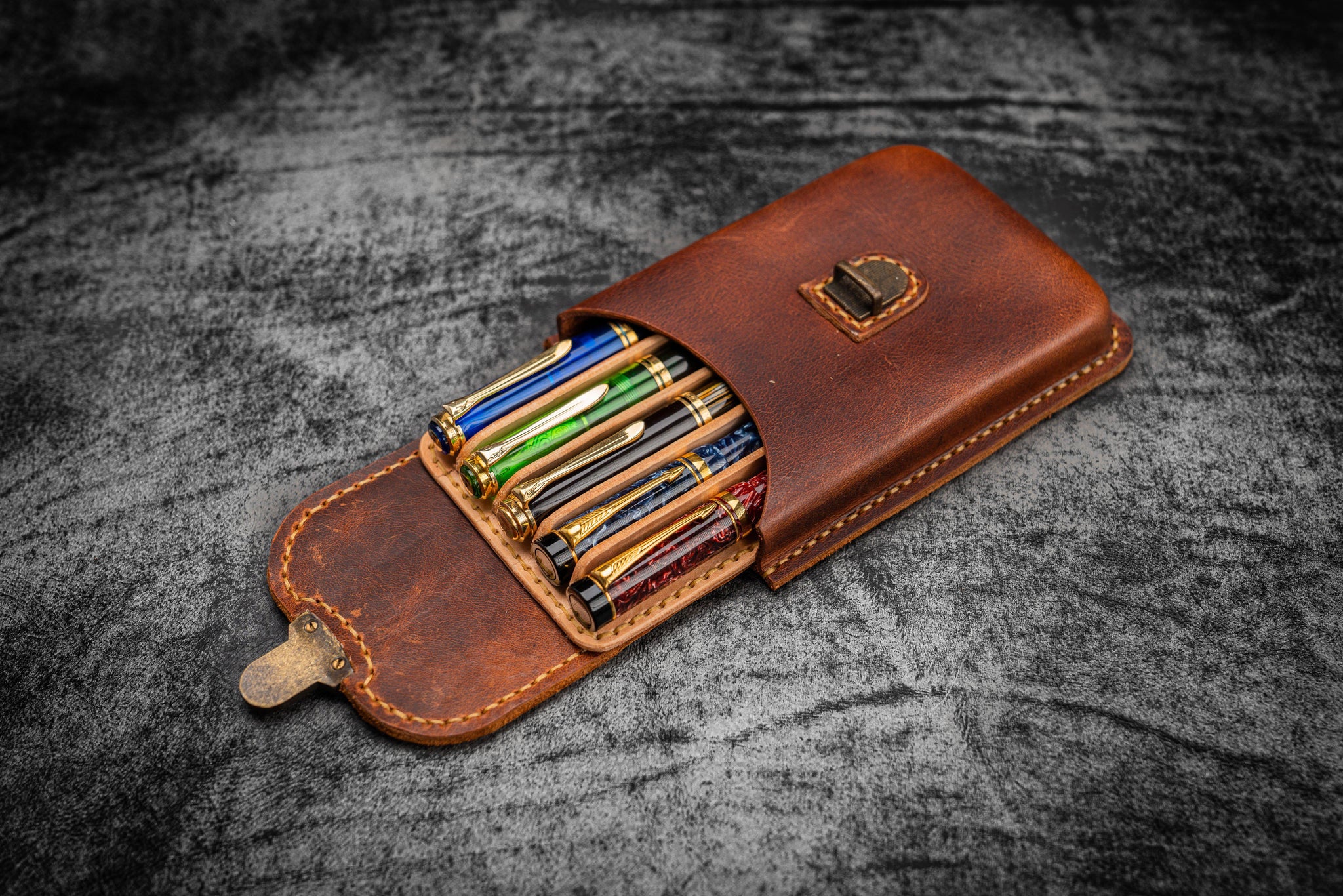Leather Molded Pen Case for 5 Pens - Distressed | Galen Leather